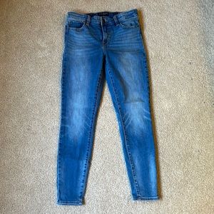 Lucky Brand skinny jeans size 8